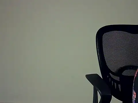 Aaliya02 online show from 11-12-25, 09:32