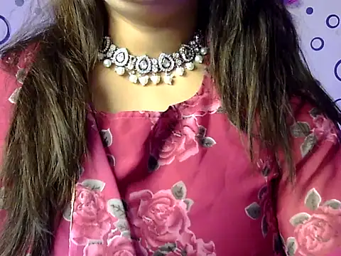 Snapshot of Aaliya02 chatting on 05-30-26, 07:44 Aaliya02 online show from 05-30-26, 07:44