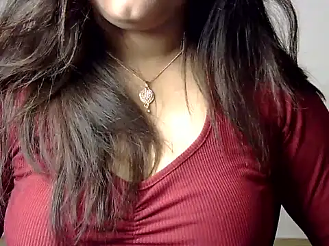 Snapshot of Aaliya02 chatting on 06-07-26, 01:21 Aaliya02 online show from 06-07-26, 01:21