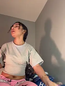 OliviaAshhh online show from 12-04-25, 11:35