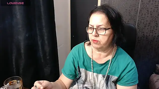 MissSanjanne online show from 03-12-26, 02:12