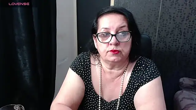 Snapshot of MissSanjanne chatting on 05-19-26, 07:42 MissSanjanne online show from 05-19-26, 07:42