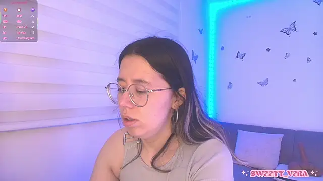 Snapshot of sweettvera chatting on 07-19-26, 10:08 sweettvera online show from 07-19-26, 10:08