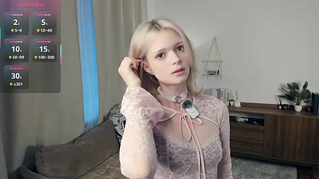 LaureMestler online show from 12-17-25, 08:20