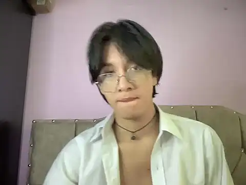 Matti Mendez  online show from 11-04-25, 02:38