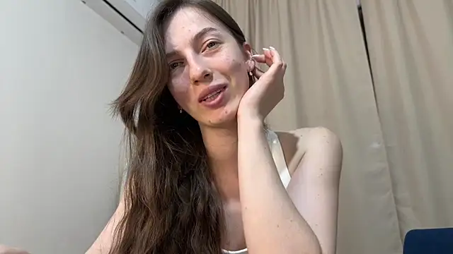 Prettyyy Angel online show from 05-23-26, 07:40