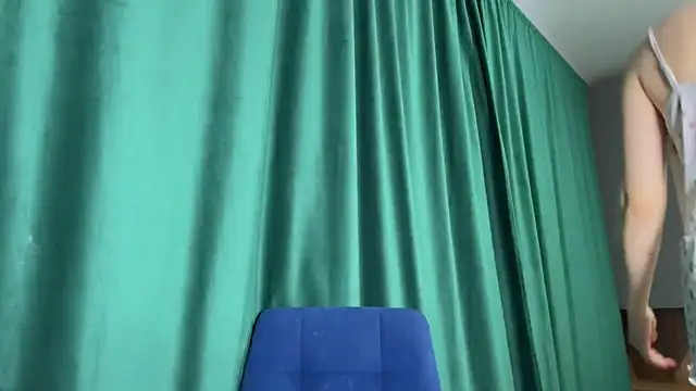 Prettyyy Angel online show from 06-16-26, 05:04