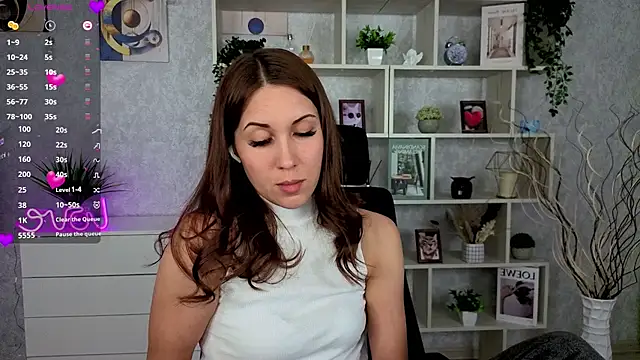 DreamVelour online show from 10-23-25, 08:18