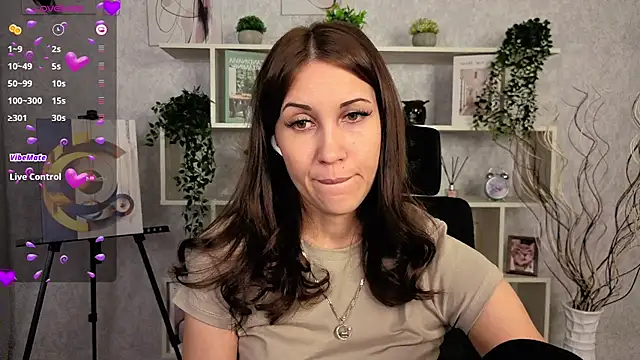 DreamVelour online show from 11-25-25, 06:19