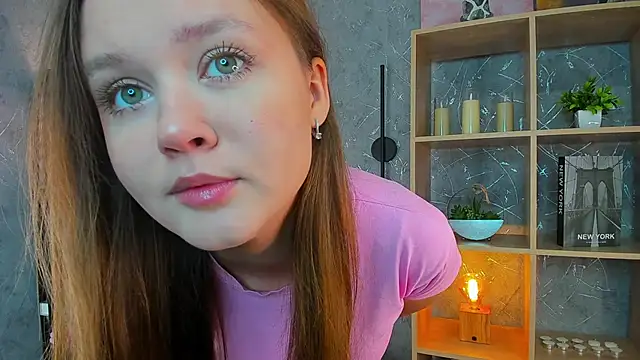 ElenoreReth online show from 10-28-25, 01:31