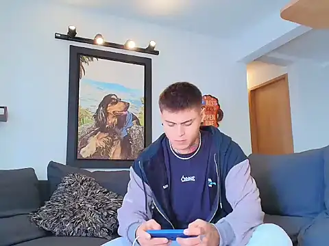 Marko Toro   online show from 10-11-25, 02:48