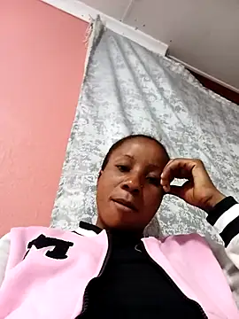 Snapshot of HotPetite_25 chatting on 10-07-25, 01:30 HotPetite 25 online show from 10-07-25, 01:30