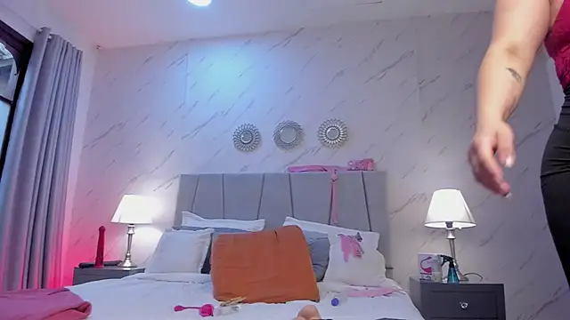 Michell Monet online show from 11-15-25, 12:08