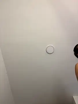 IsabellaJoness  online show from 12-01-25, 08:03