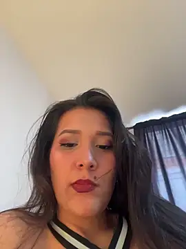 IsabellaJoness  online show from 02-06-26, 08:23