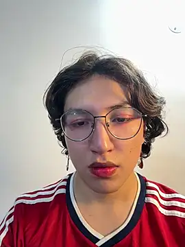 Snapshot of -BlueOpal- chatting on 06-16-26, 12:35 -BlueOpal- online show from 06-16-26, 12:35