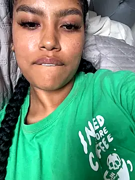 miiabrown18 online show from 11-16-25, 02:44