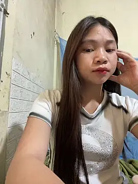 Mayy1 online show from 04-18-26, 02:59