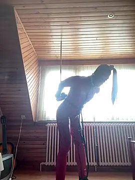 Snapshot of imslutforanyone chatting on 11-07-25, 09:42 imslutforanyone online show from 11-07-25, 09:42