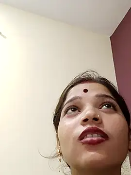 Snapshot of Mahek_love143 chatting on 06-05-26, 11:21 Mahek love143 online show from 06-05-26, 11:21