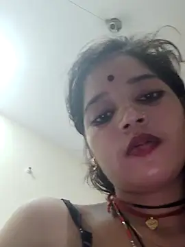Snapshot of Mahek_love143 chatting on 06-06-26, 11:42 Mahek love143 online show from 06-06-26, 11:42