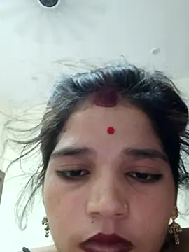 Snapshot of Mahek_love143 chatting on 06-20-26, 11:35 Mahek love143 online show from 06-20-26, 11:35