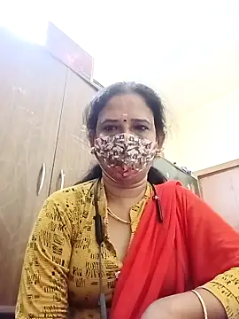 Snapshot of tamil_Boomika chatting on 05-11-26, 12:27 tamil Boomika online show from 05-11-26, 12:27
