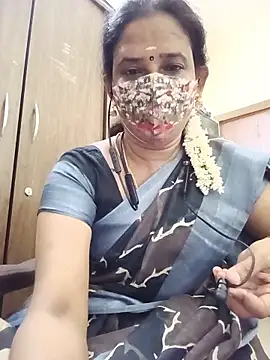 Snapshot of tamil_Boomika chatting on 06-06-26, 06:56 tamil Boomika online show from 06-06-26, 06:56