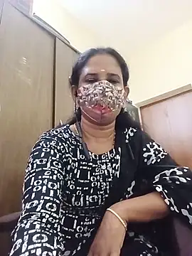 Snapshot of tamil_Boomika chatting on 06-12-26, 10:14 tamil Boomika online show from 06-12-26, 10:14