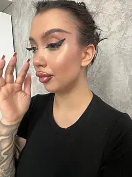 kiss Lissa online show from 01-16-26, 10:41