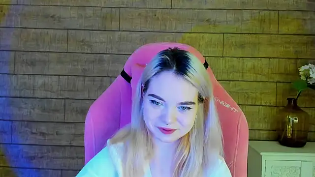 AnnaDelon online show from 10-15-25, 05:07