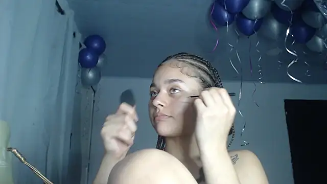 LittleCheerry69 online show from 11-25-25, 03:34