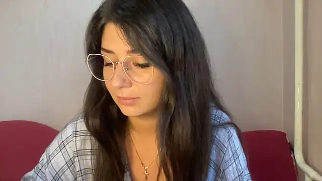 Snapshot of RossyStrawberryV chatting on 10-10-25, 01:21 RossyStrawberryV online show from 10-10-25, 01:21