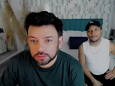 Max Rivers online show from 10-03-25, 02:58