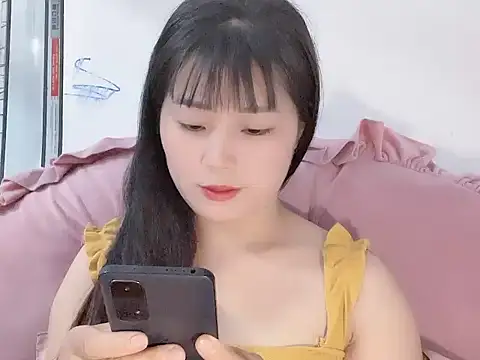 Snapshot of Lie_liee chatting on 06-09-26, 07:53 Lie liee online show from 06-09-26, 07:53