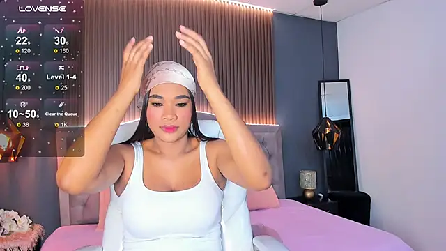 Tiffany  charm  online show from 11-22-25, 03:27