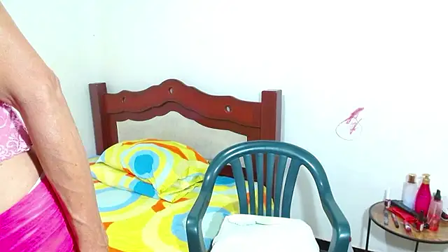 Snapshot of lorenacapelli chatting on 01-13-26, 09:42 lorenacapelli online show from 01-13-26, 09:42