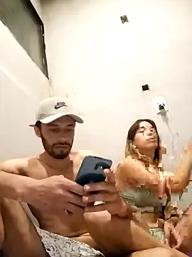 Valentino2325 online show from 09-24-25, 12:36