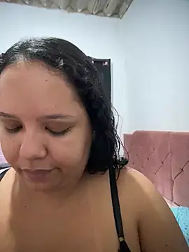 Snapshot of EggedGrowth chatting on 02-01-26, 11:53 EggedGrowth online show from 02-01-26, 11:53