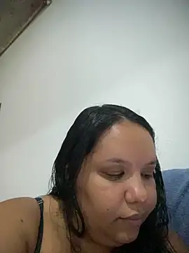 Snapshot of EggedGrowth chatting on 02-13-26, 12:06 EggedGrowth online show from 02-13-26, 12:06