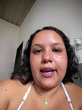 Snapshot of EggedGrowth chatting on 02-24-26, 01:53 EggedGrowth online show from 02-24-26, 01:53