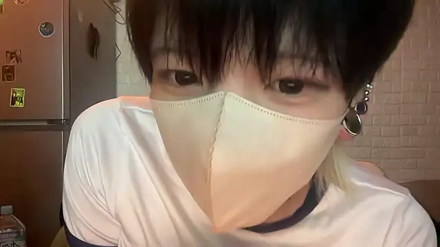 Snapshot of tora3220 chatting on 09-30-25, 01:16 tora3220 online show from 09-30-25, 01:16