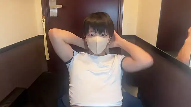 Snapshot of tora3220 chatting on 10-03-25, 12:24 tora3220 online show from 10-03-25, 12:24