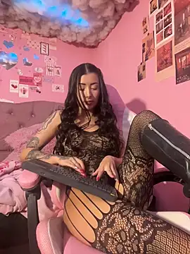 sabrinapaulson1111 online show from 12-20-25, 09:55