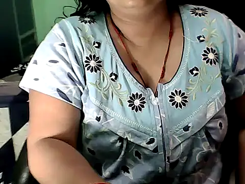 BABITA KUMARII online show from 12-14-25, 10:03