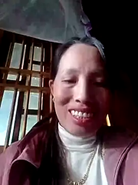 Snapshot of Sera_sexy01 chatting on 10-27-25, 01:20 Sera sexy01 online show from 10-27-25, 01:20