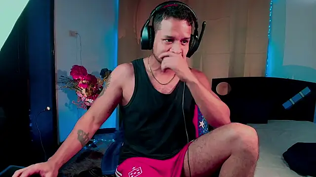 LucasGaeel online show from 10-30-25, 11:22