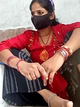 Cuty nensi online show from 10-27-25, 07:01