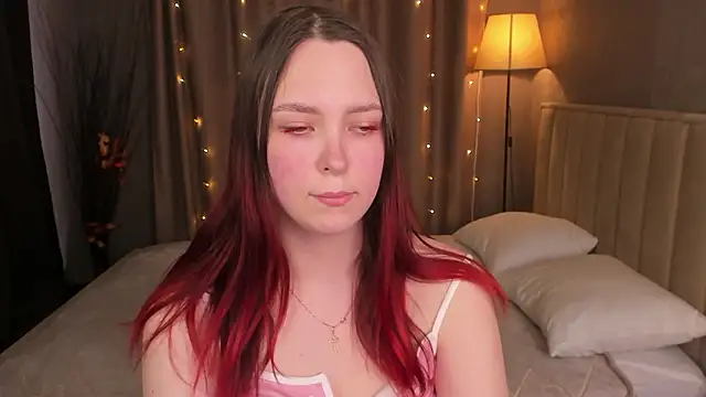 Monica  Queen online show from 03-11-26, 05:35