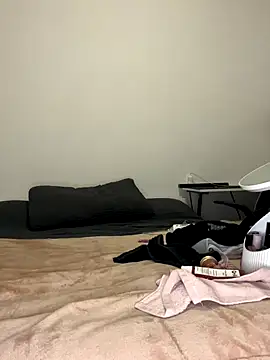 Snapshot of SelenaxMauro420 chatting on 09-30-25, 06:02 SelenaxMauro420 online show from 09-30-25, 06:02